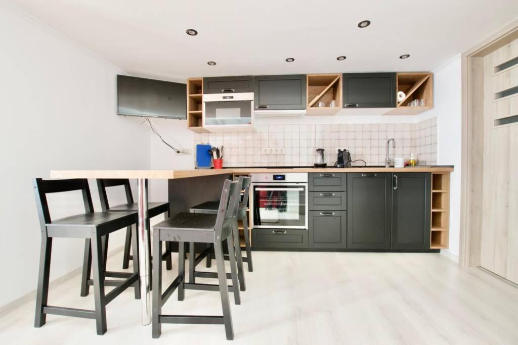 Standard Apartment By Hi5- Rose Street'S Home بودابست المظهر الخارجي الصورة