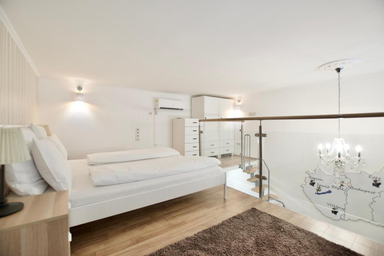 Standard Apartment By Hi5- Rose Street'S Home بودابست المظهر الخارجي الصورة