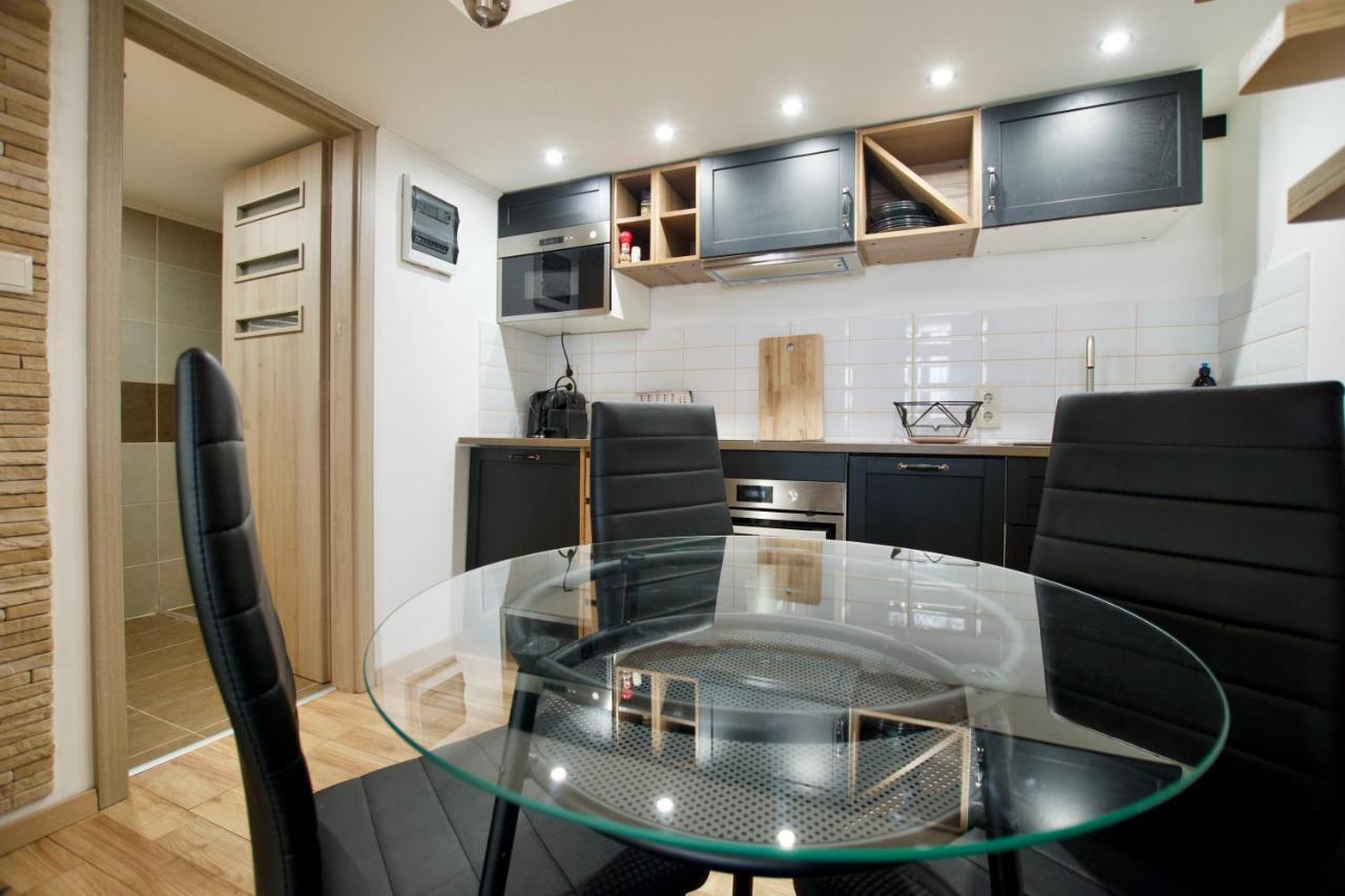 Standard Apartment By Hi5- Rose Street'S Home بودابست المظهر الخارجي الصورة